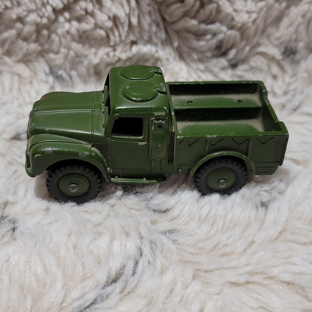 Vintage Dinky Toys Army 1 Ton Cargo Truck